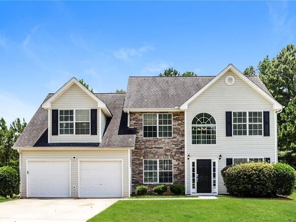411 Blackbird Way, Hampton, GA 30228