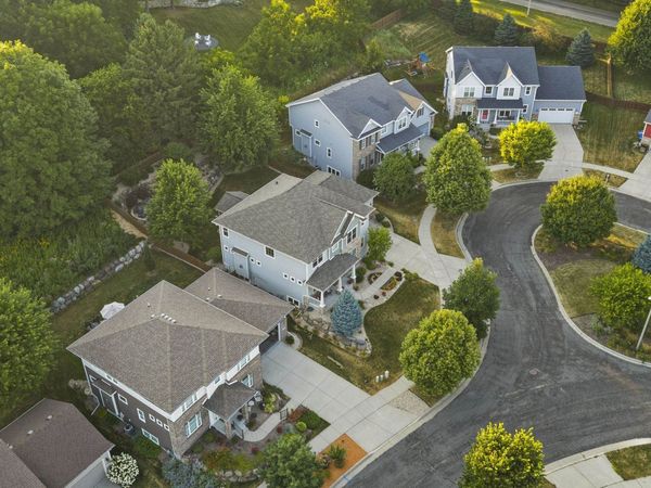4434 Misty Valley Drive, Middleton, WI 53562