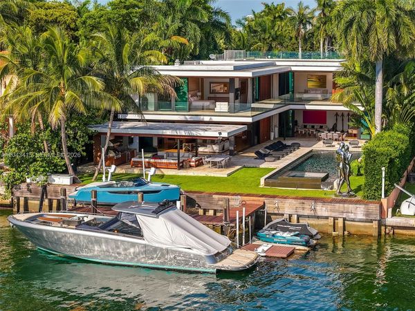126 W San Marino Dr , Miami Beach, FL 33139