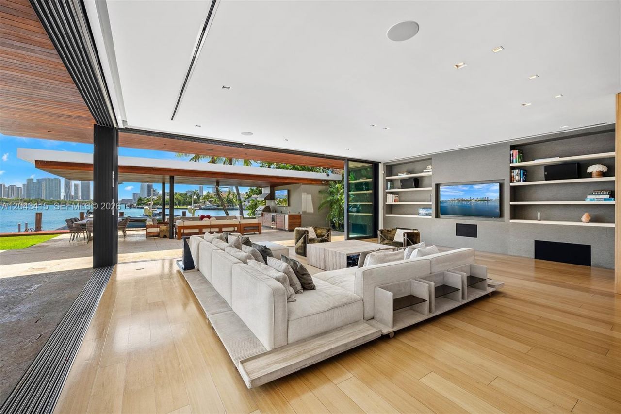 126 W San Marino Dr, Miami Beach, FL 33139 Photo
