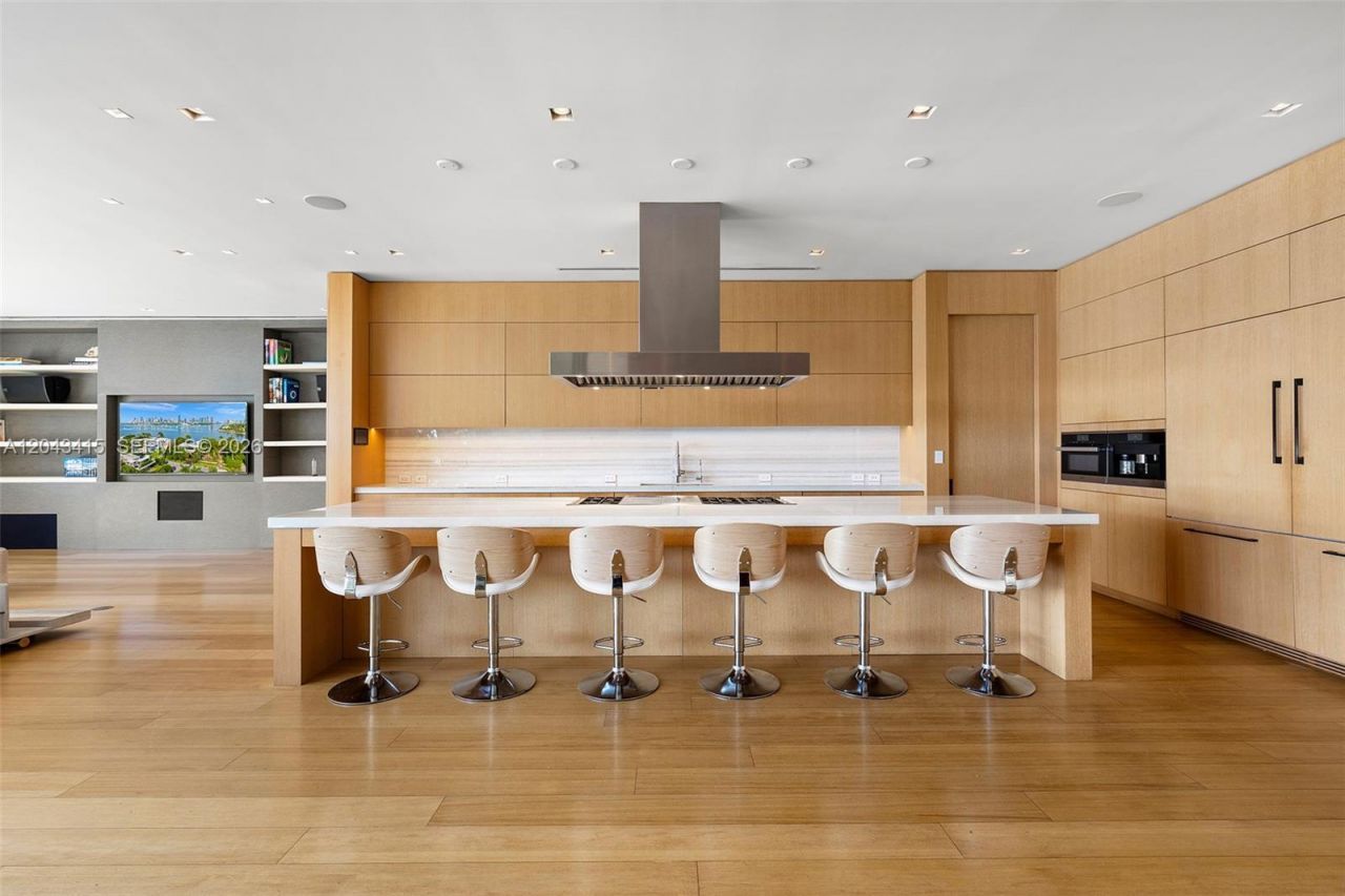 126 W San Marino Dr, Miami Beach, FL 33139 Photo