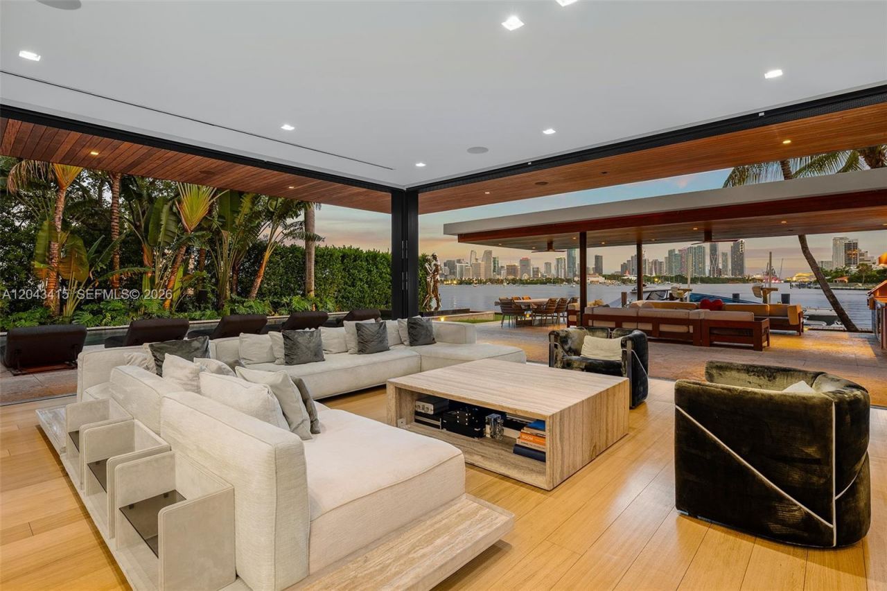 126 W San Marino Dr, Miami Beach, FL 33139 Photo