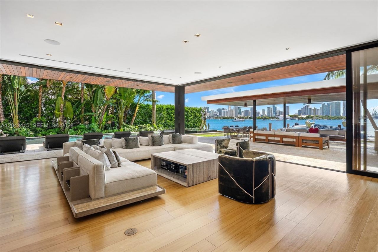 126 W San Marino Dr, Miami Beach, FL 33139 Photo