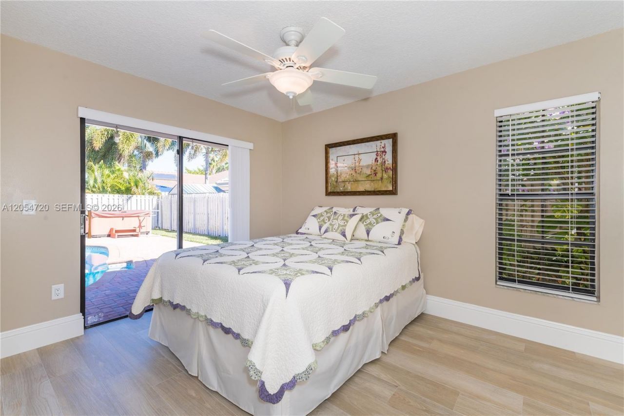 850 Amherst Ave , Davie, FL 33325 Photo