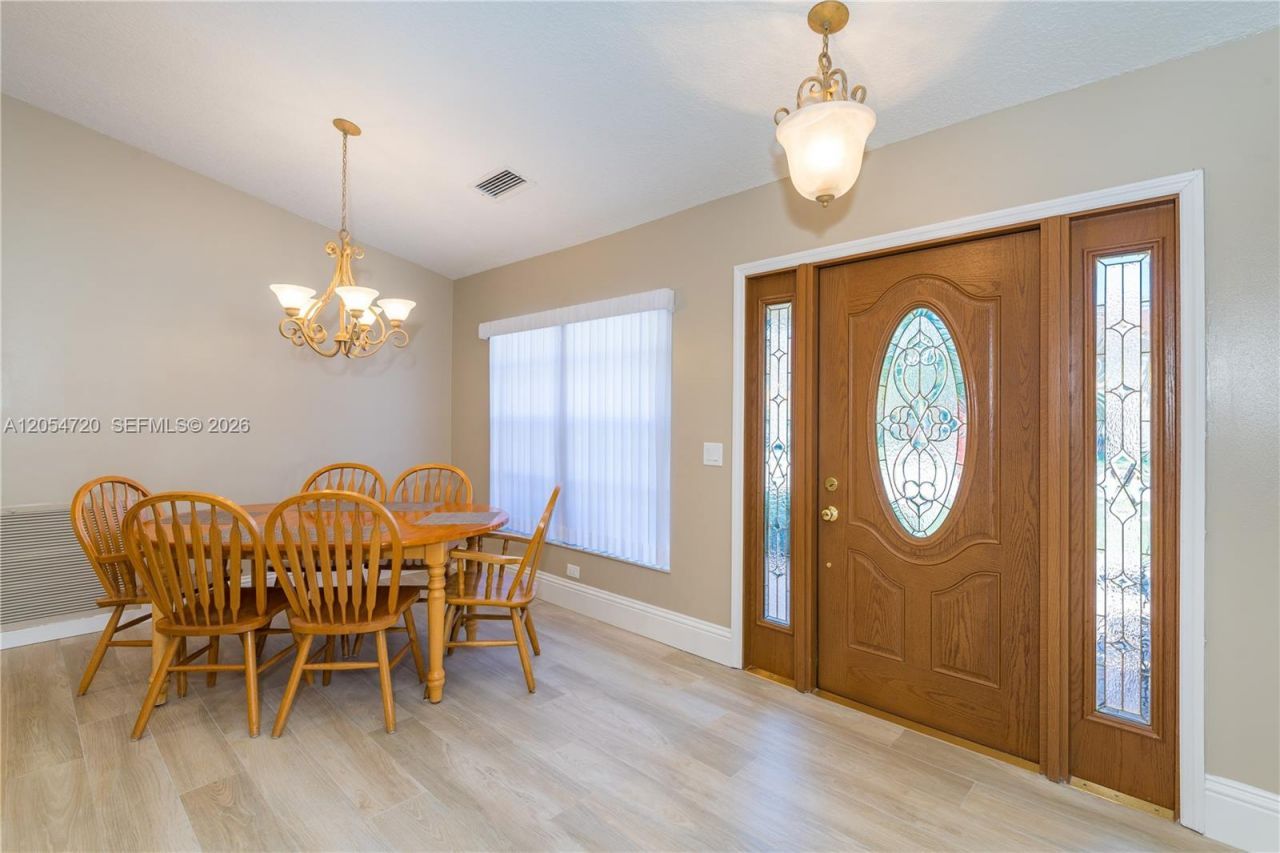 850 Amherst Ave , Davie, FL 33325 Photo