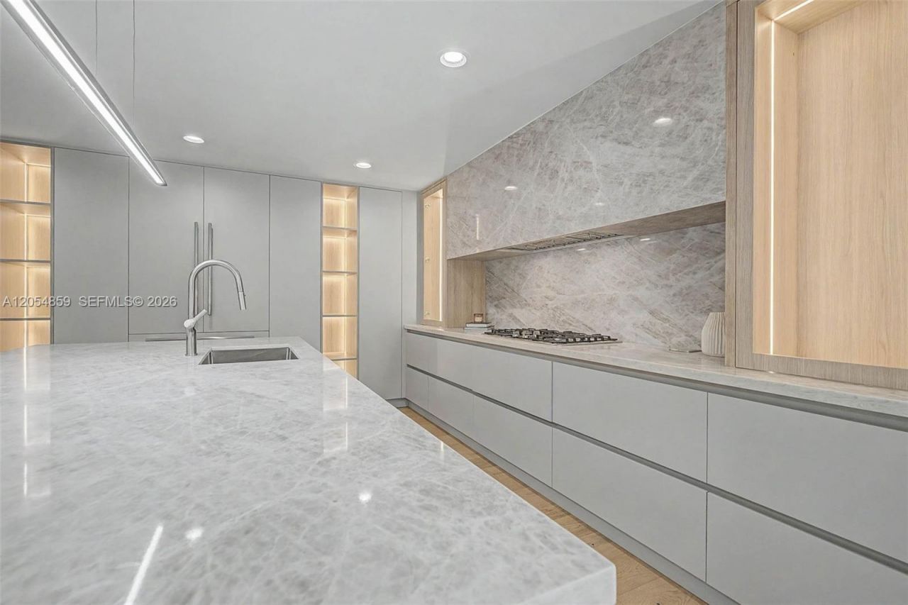 8600 SW 162nd Street, Palmetto Bay, FL 33157 Photo