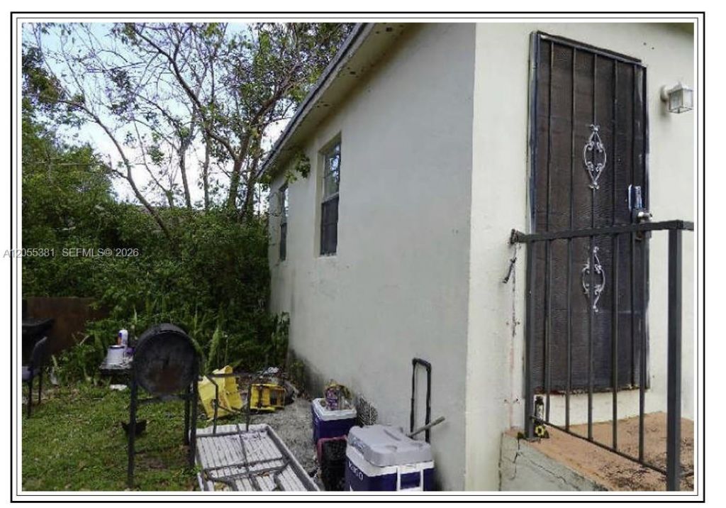722 / 724 NW 53rd St , Miami, FL 33127 Photo