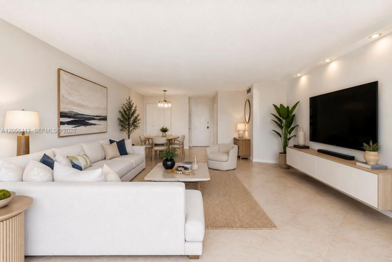 10101 E Bay Harbor Dr , Unit 504, Bay Harbor Islands, FL 33154 Photo