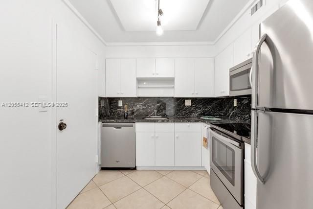 10101 E Bay Harbor Dr, Unit 504, Bay Harbor Islands, FL 33154 Photo