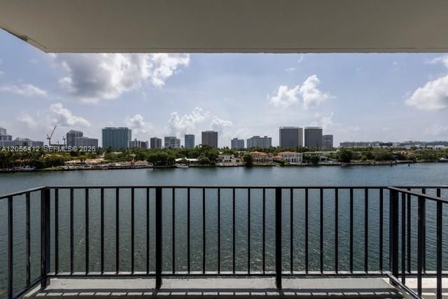 10101 E Bay Harbor Dr, Unit 504, Bay Harbor Islands, FL 33154 Photo