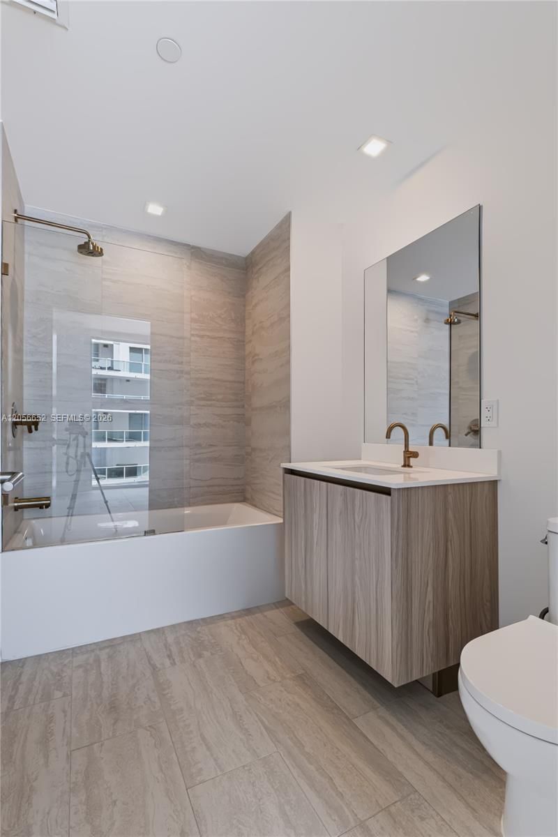 77 SE 5th St, Unit 4106, Miami, FL 33131 Photo