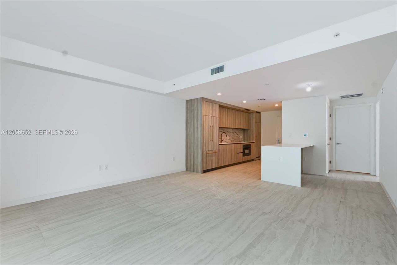 77 SE 5th St, Unit 4106, Miami, FL 33131 Photo