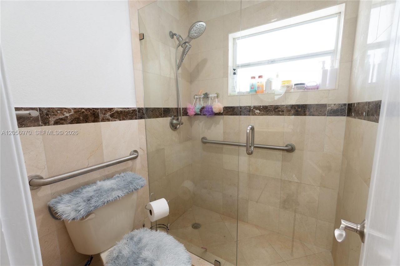 12040 SW 43rd St , Unit 12040, Miami, FL 33175 Photo