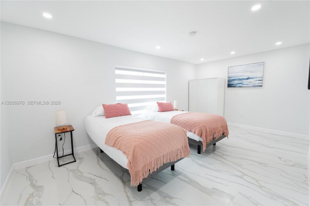 12040 SW 43rd St , Unit 12040, Miami, FL 33175 Photo