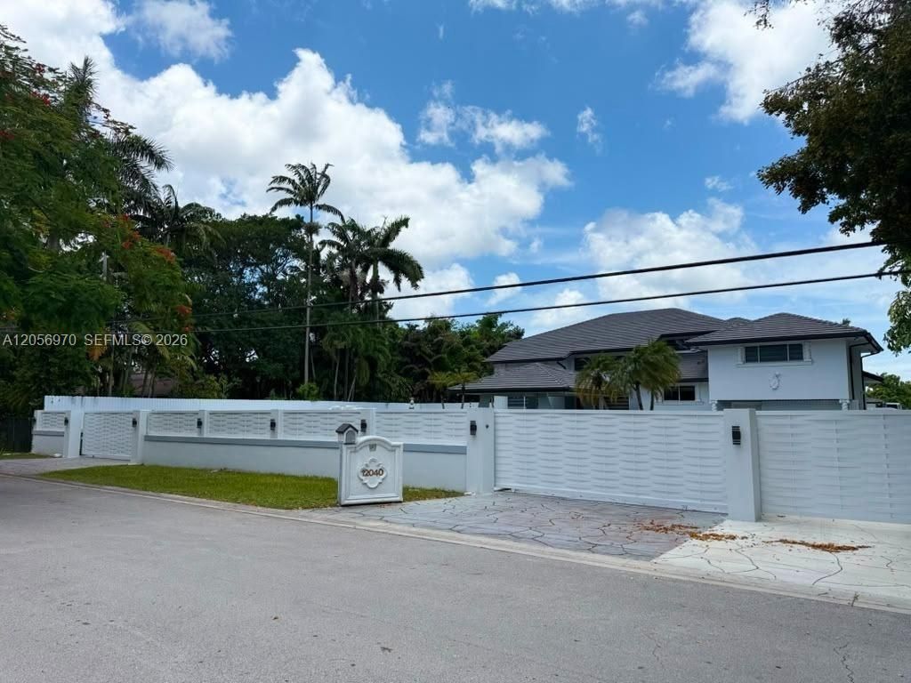 12040 SW 43rd St, Unit 12040, Miami, FL 33175 Photo