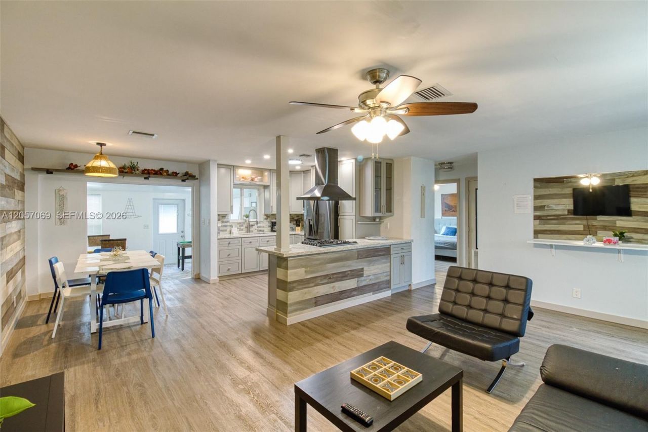 3039 Grant St , Hollywood, FL 33021 Photo
