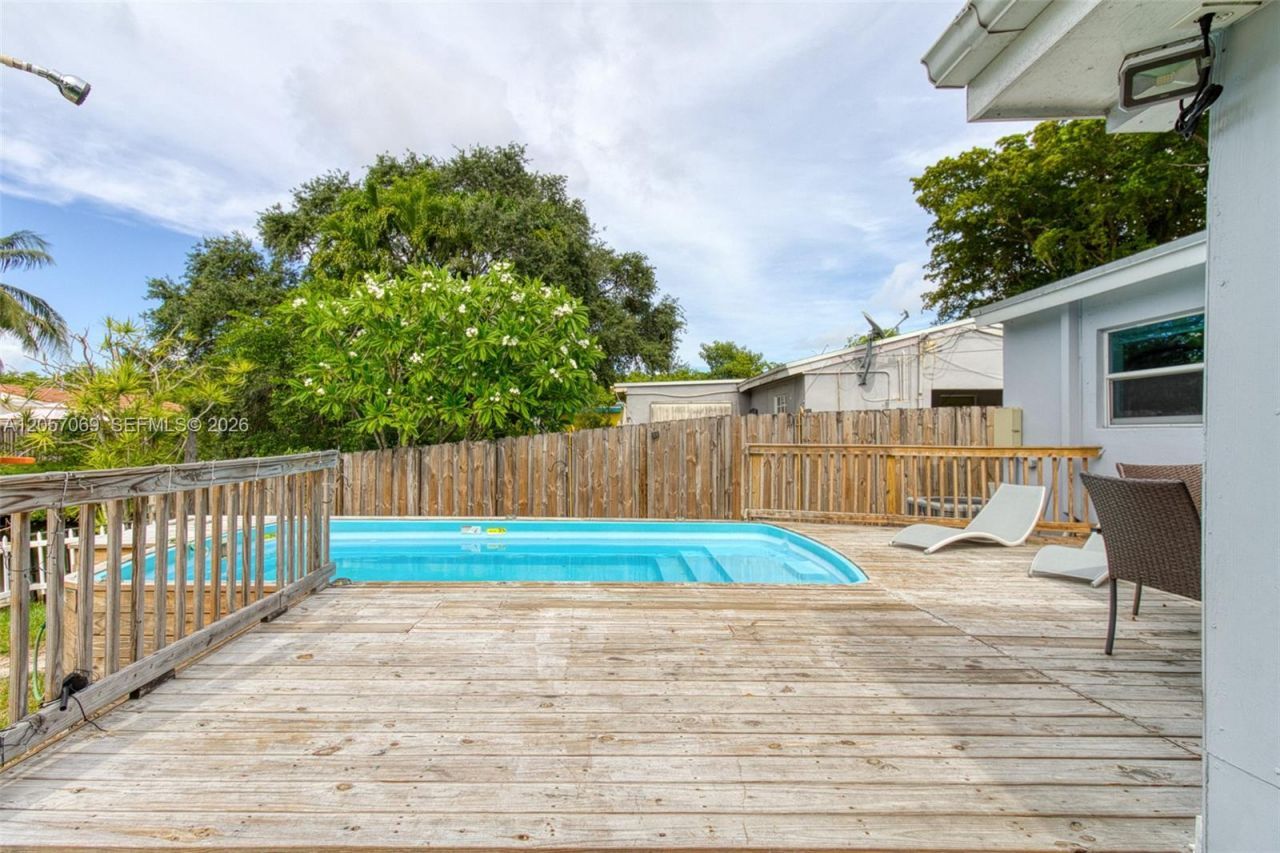 3039 Grant St , Hollywood, FL 33021 Photo