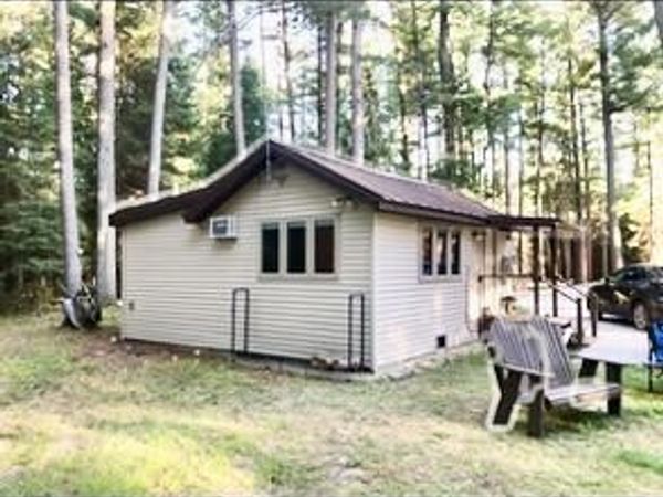 5470 Griffin Road, Lewiston, MI 49756