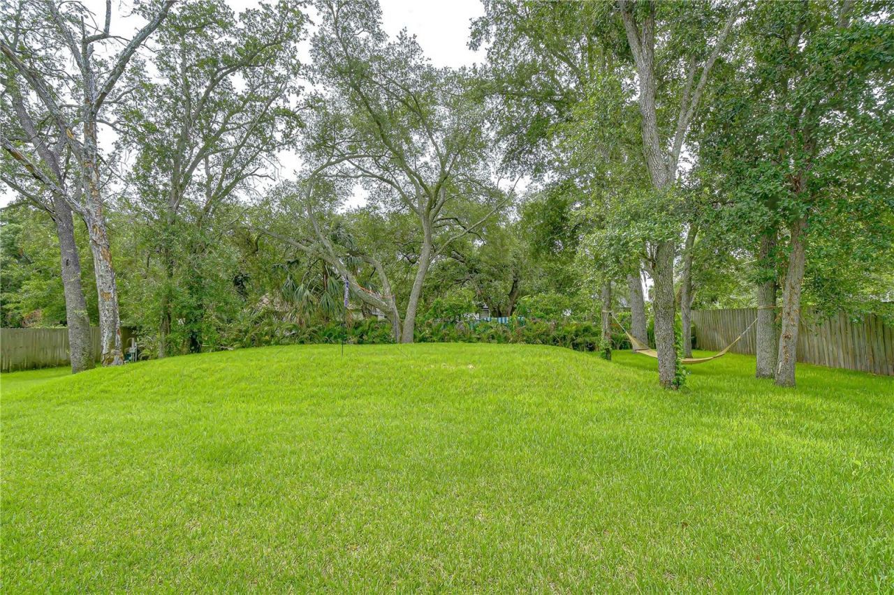 6805 New York Drive , Tampa, FL 33619 Photo