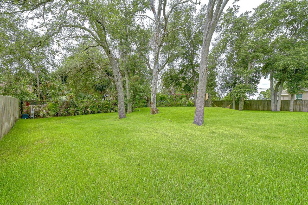6805 New York Drive , Tampa, FL 33619 Photo