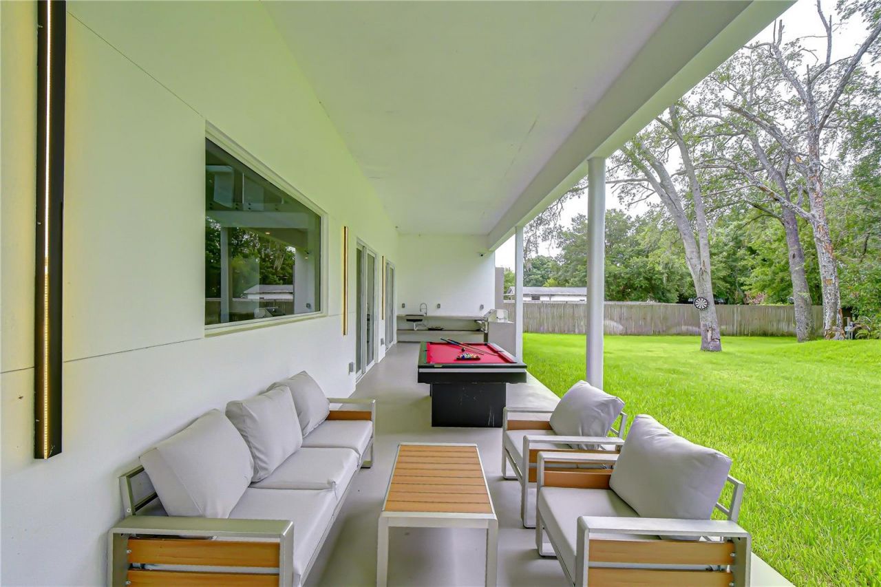 6805 New York Drive , Tampa, FL 33619 Photo