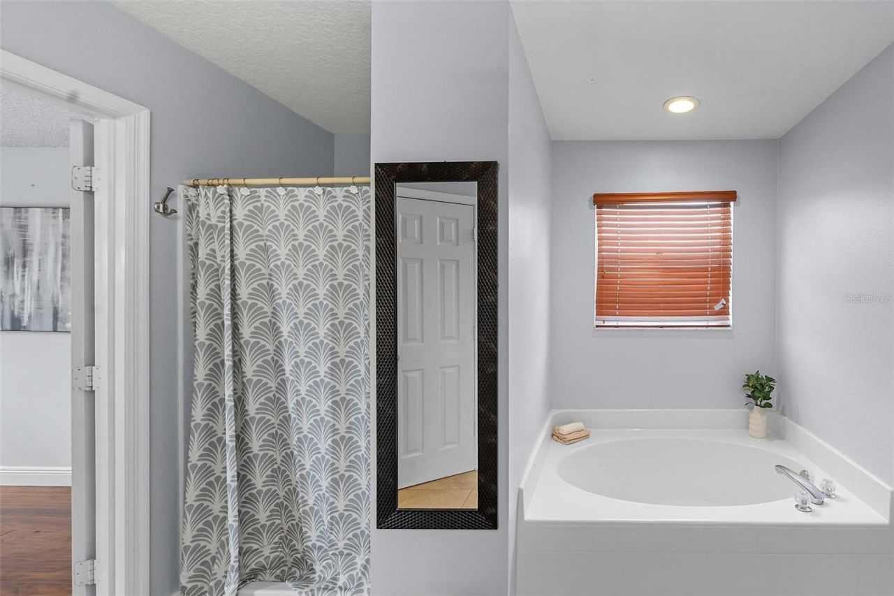 1424 Aguacate Court, Orlando, FL 32837 Photo