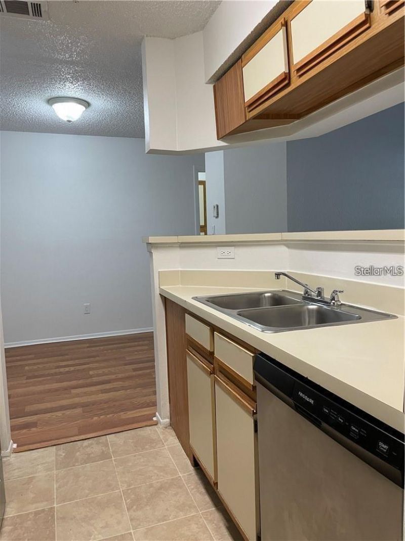 246 Afton Square , Unit 105, Altamonte Springs, FL 32714 Photo