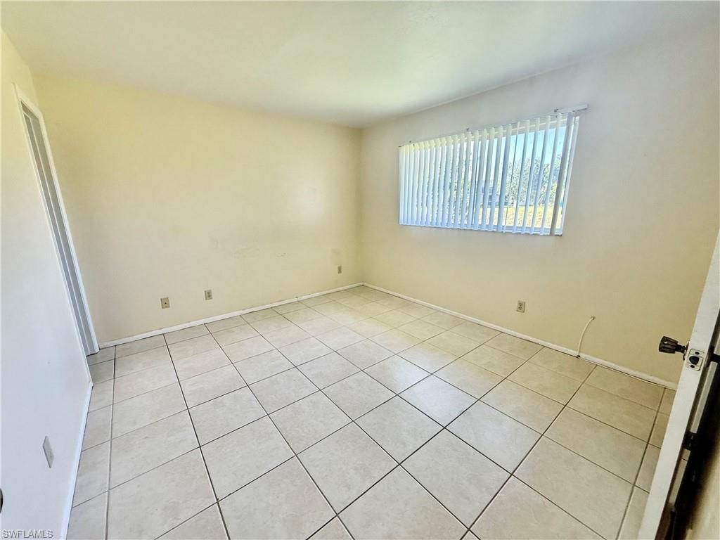 516 Parkside St, Lehigh Acres, FL 33936 Photo