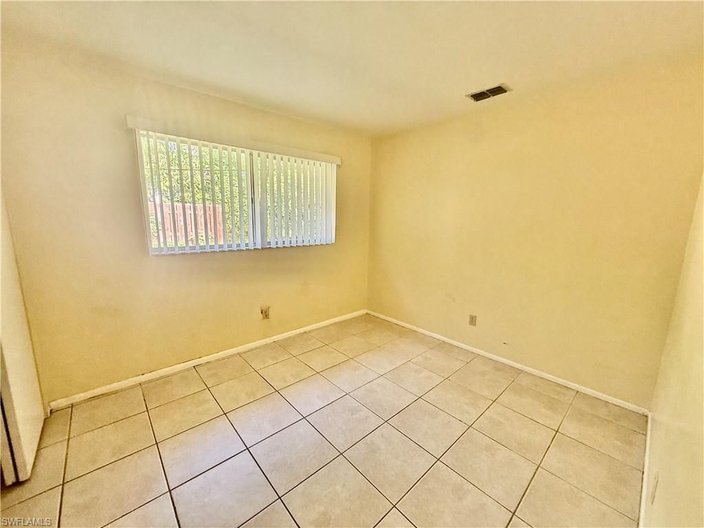 516 Parkside St, Lehigh Acres, FL 33936 Photo