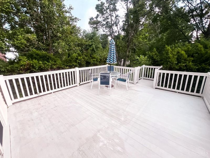 12162 Cedarbreaks Lane, Sycamore Township, OH 45249 Photo 3