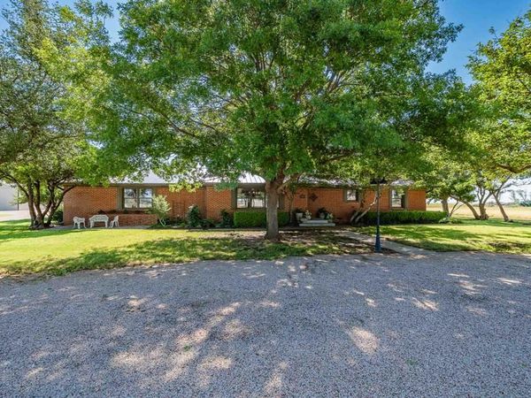 195 County Road 205 , Haskell, TX 79521