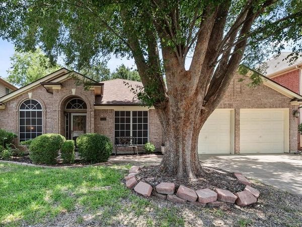 6307 Pierce Arrow Drive , Arlington, TX 76001