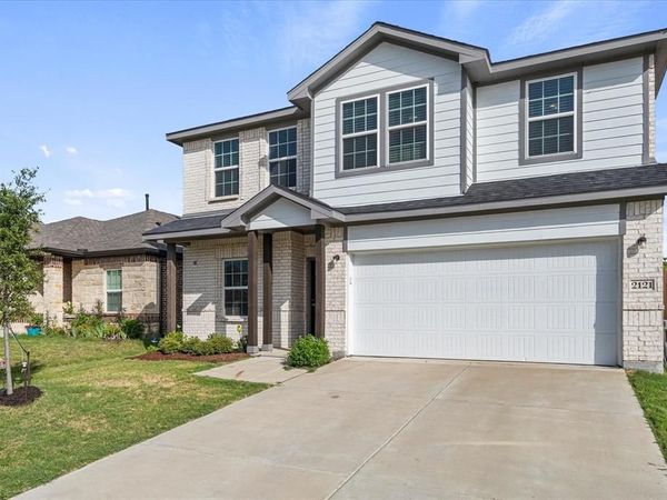 2121 Milligan Street , Forney, TX 75126