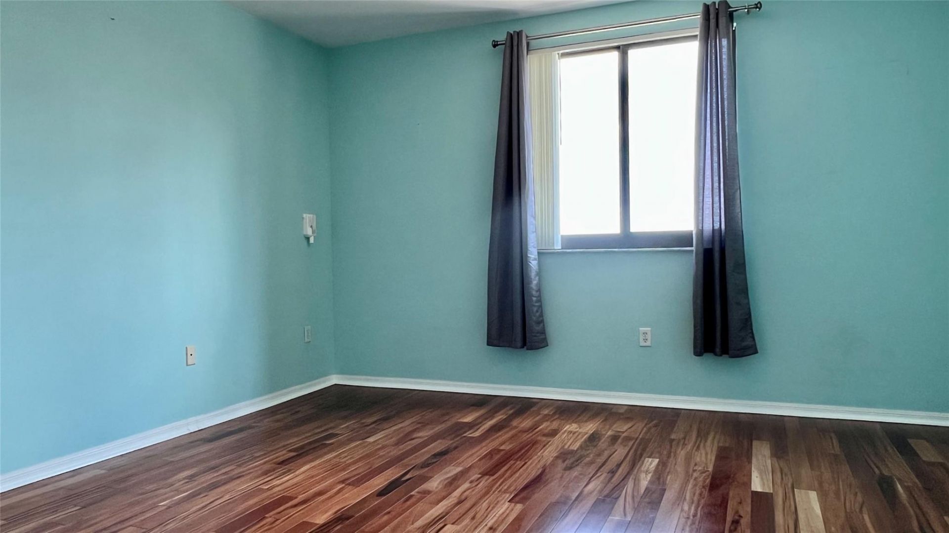 100 N Federal Highway, Fort Lauderdale, FL 33301 Photo