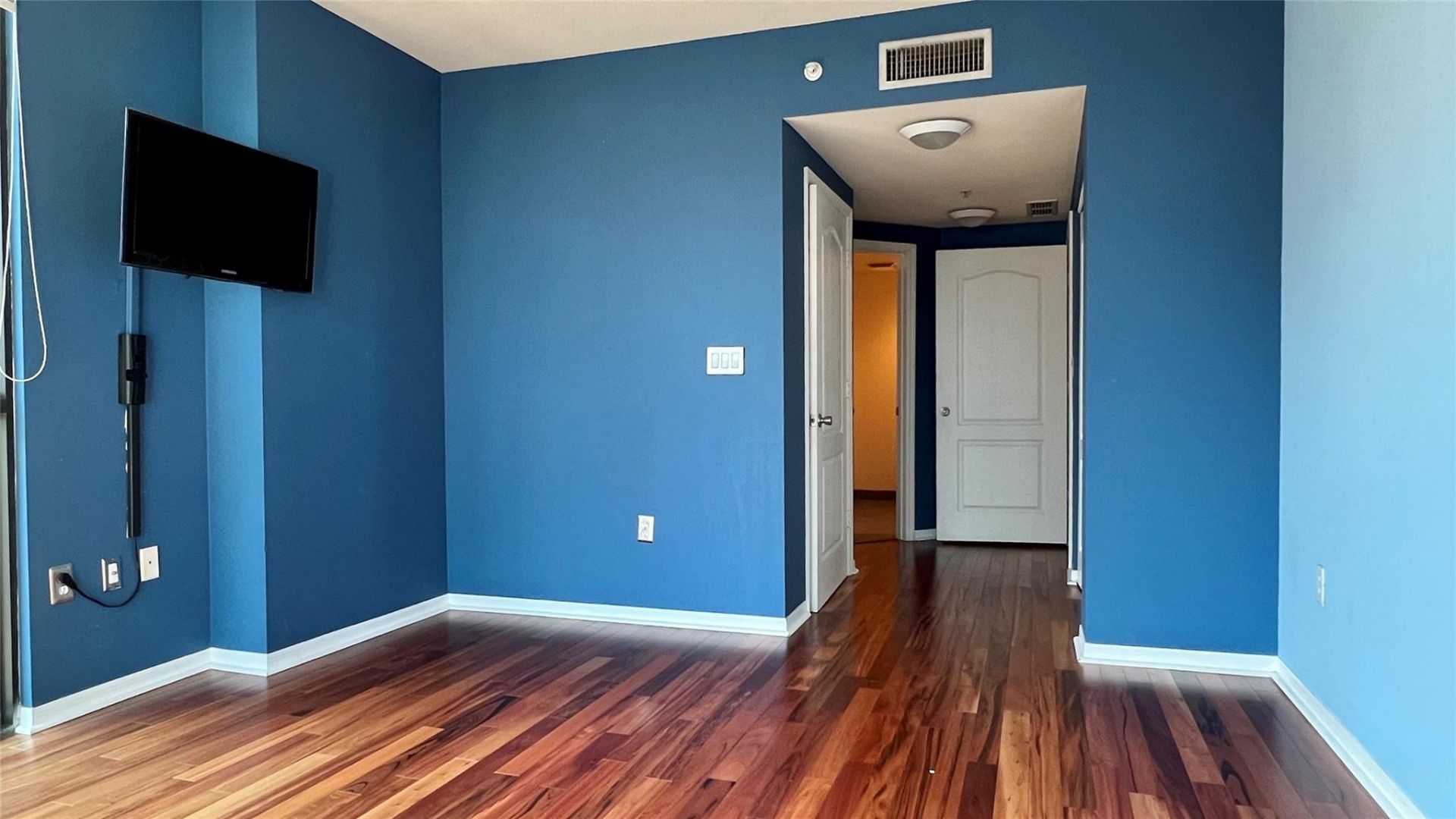 100 N Federal Highway, Fort Lauderdale, FL 33301 Photo