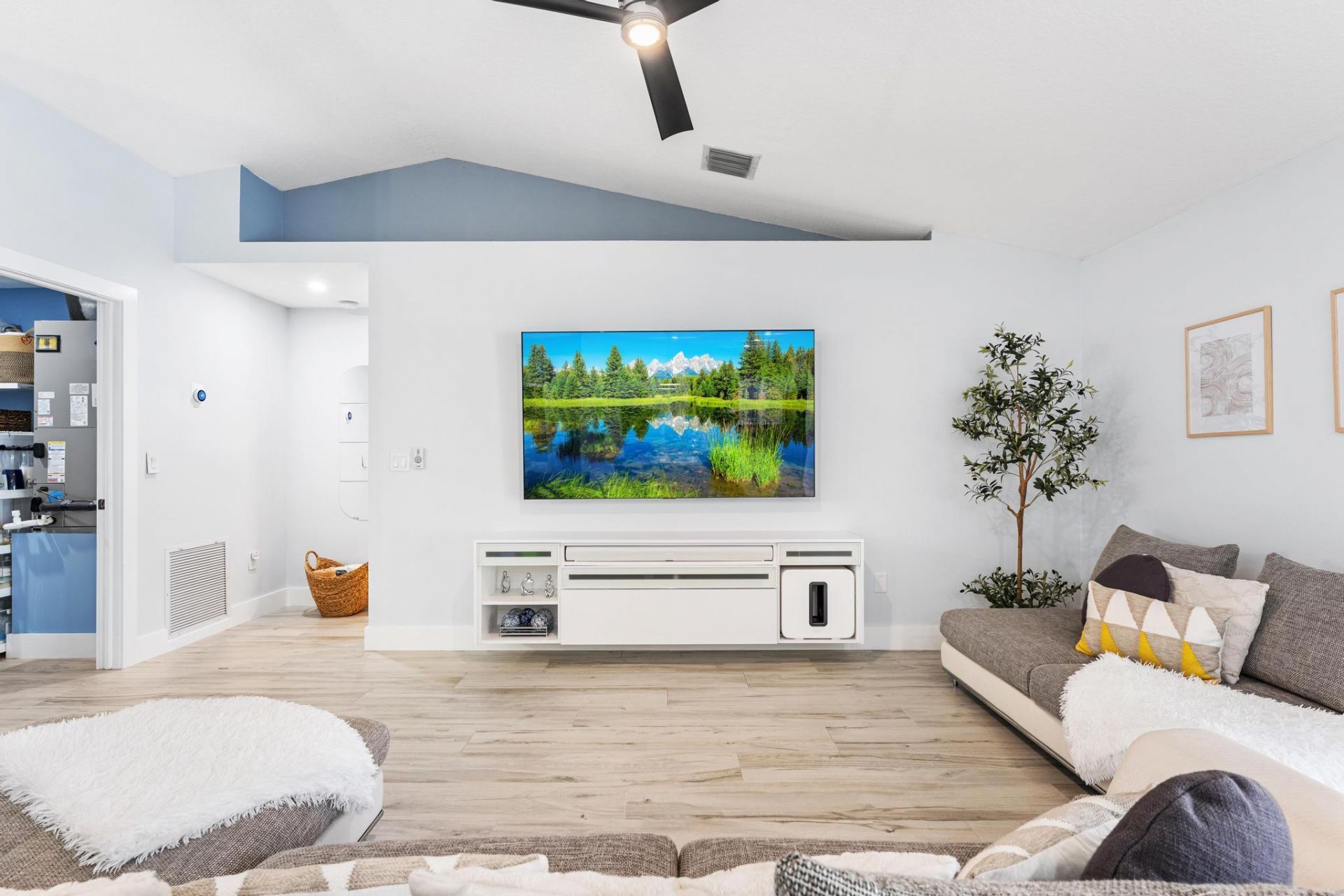 1750 17th Avenue N, Lake Worth Beach, FL 33460 Photo