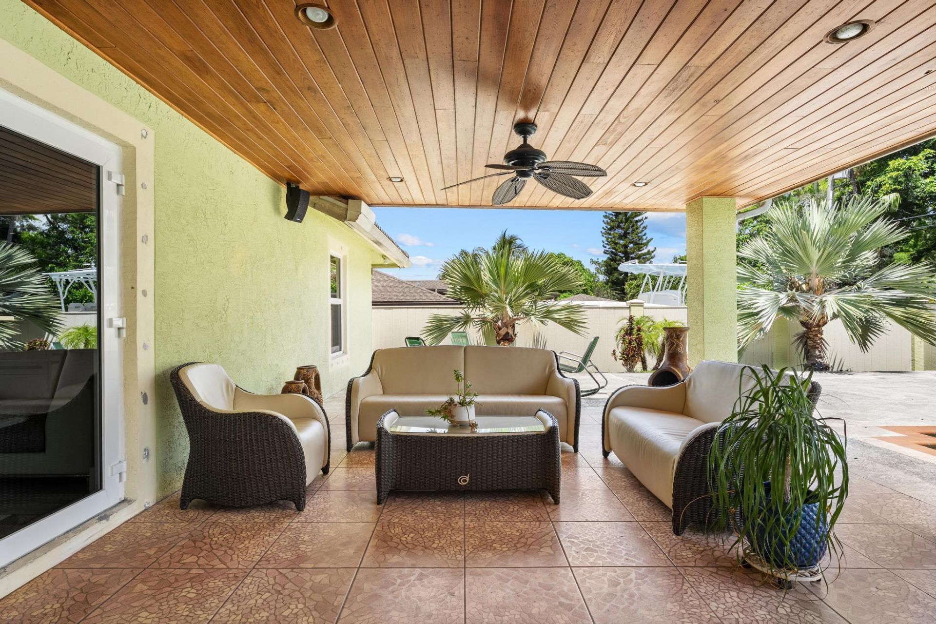 1750 17th Avenue N, Lake Worth Beach, FL 33460 Photo