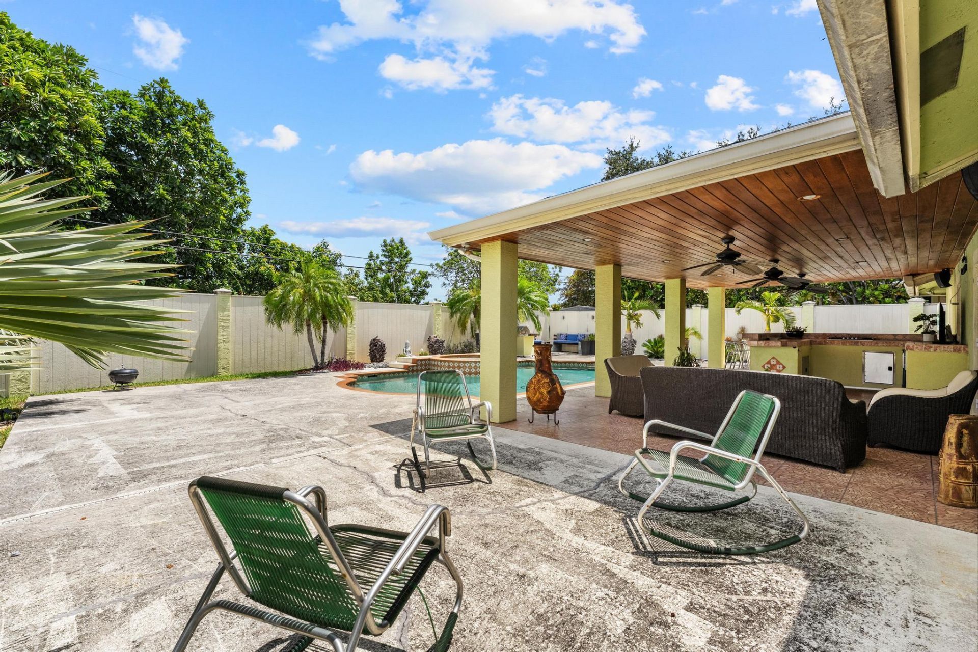 1750 17th Avenue N, Lake Worth Beach, FL 33460 Photo