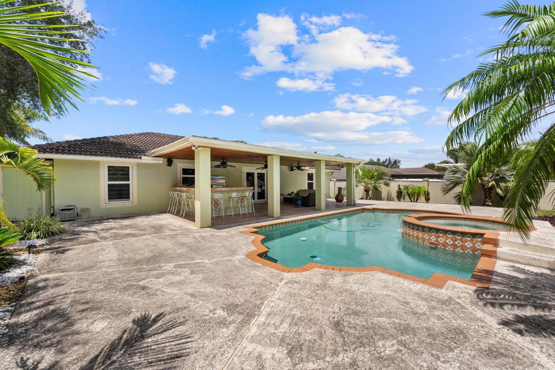 1750 17th Avenue N, Lake Worth Beach, FL 33460 Photo