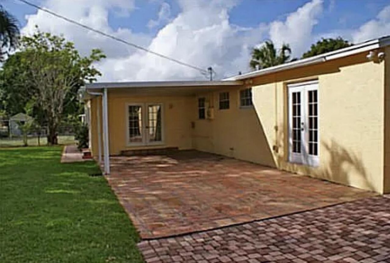 324 Bunker Ranch Road, West Palm Beach, FL 33405 Photo