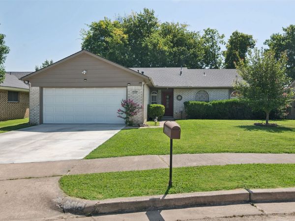 2509 S 104th East Avenue , Tulsa, OK 74129