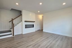 670 Bolder Way photo 4