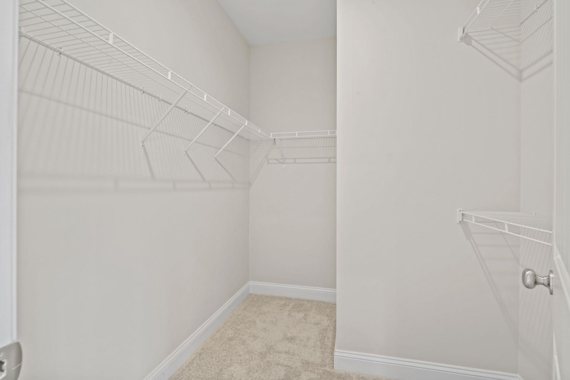 562 Bucks Trail  Photo 16