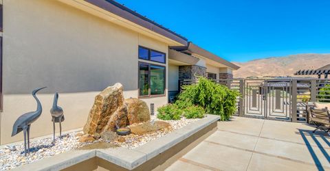 8220 Standing Stone Circle, Reno, NV 89523 Photo
