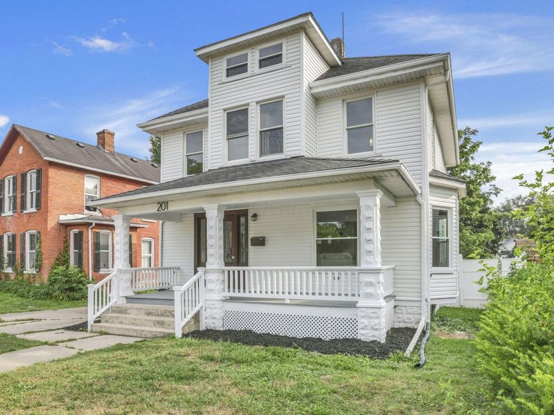 201 S Main Street , London, OH 43140 Photo 2