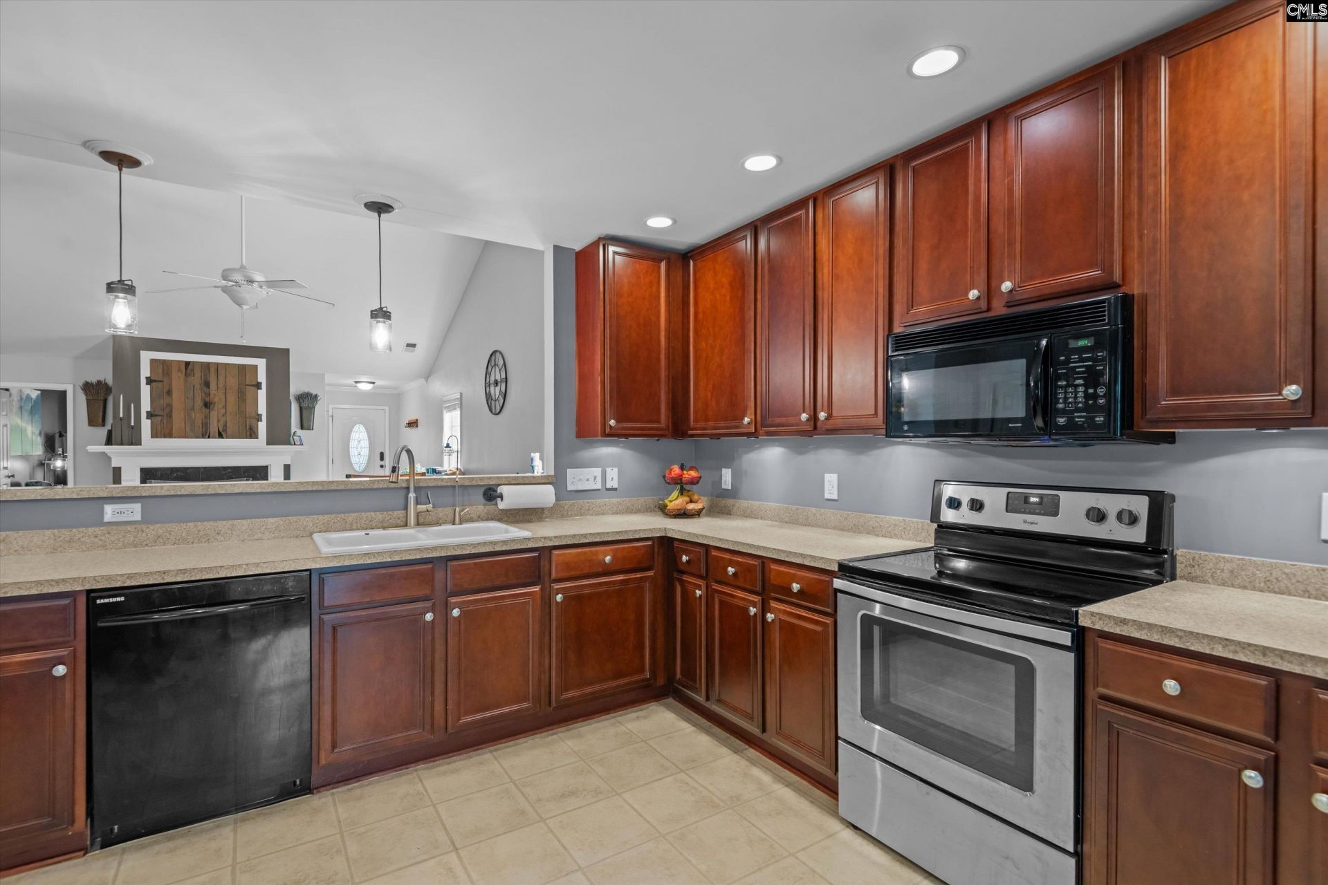 170 Derby Drive Photo 10
