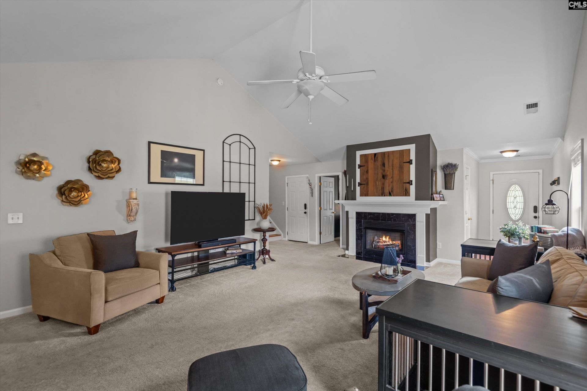 170 Derby Drive  Photo 6