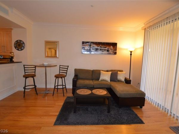 230 E Flamingo Road , Unit 210, Las Vegas, NV 89169