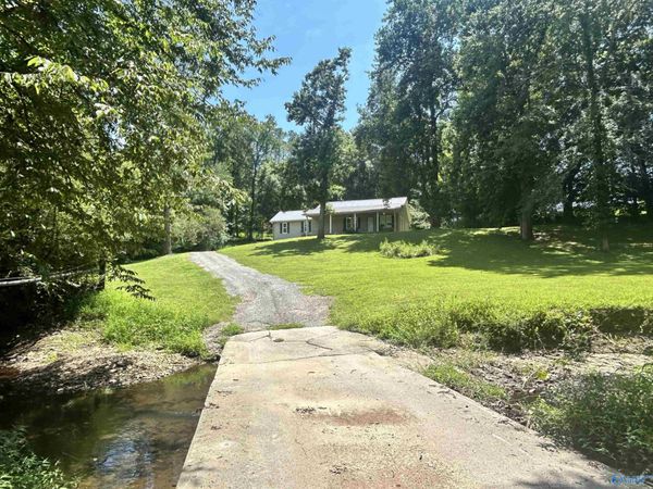 21521 Cairo Hollow Road, Athens, AL 35614