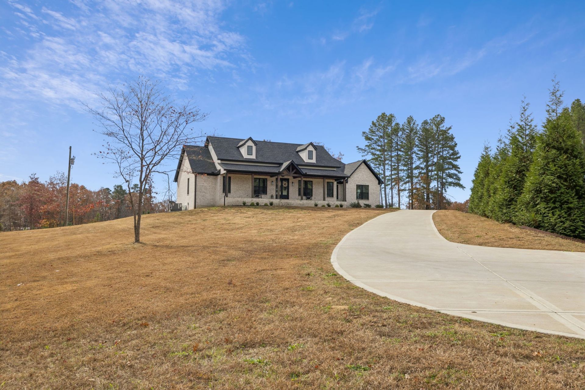 130 Saddlebrook Dr , Hohenwald, TN 38462 Main Photo